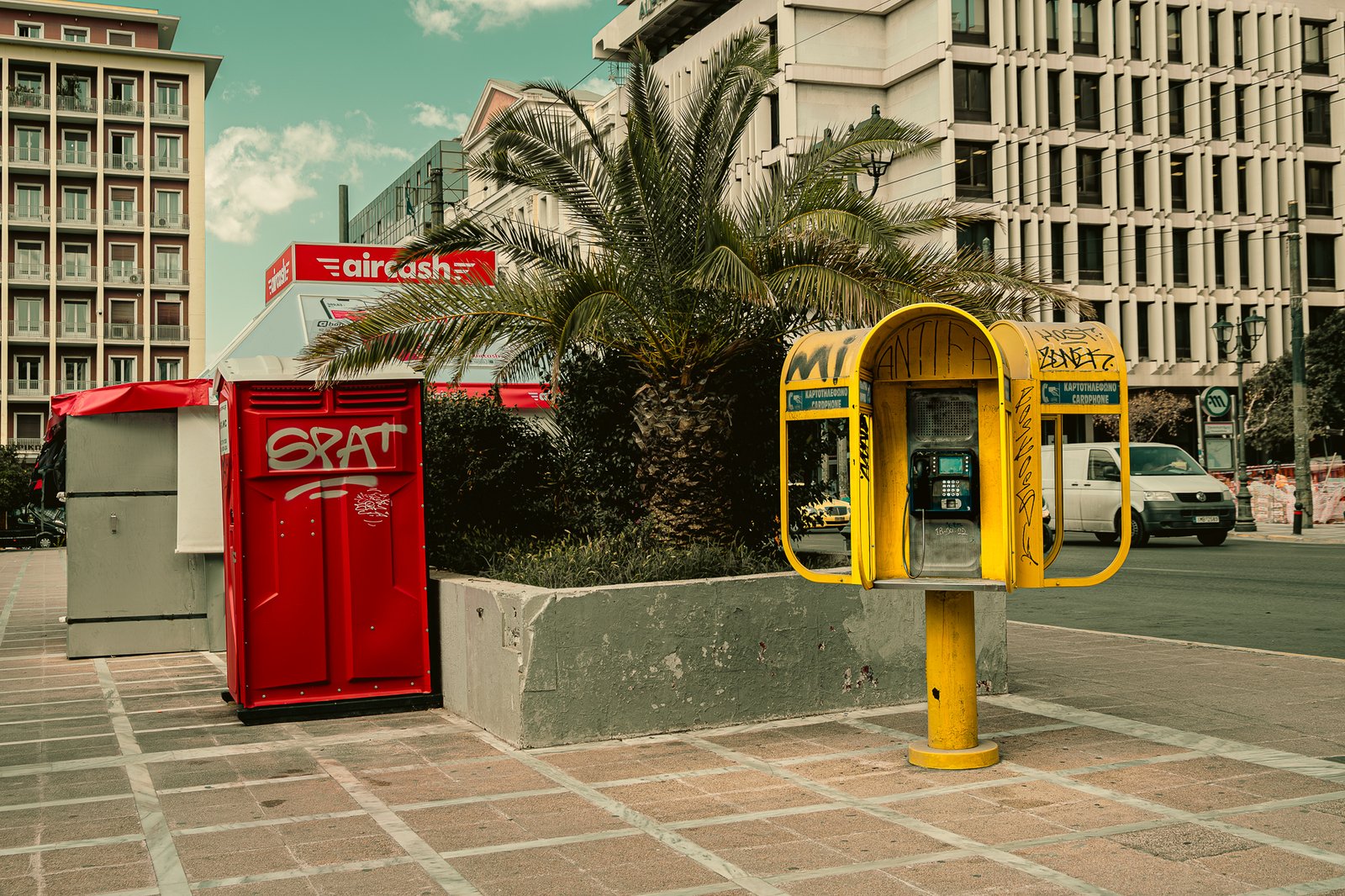 Eugenia Llanez artist - Calles de Atenas, 2023